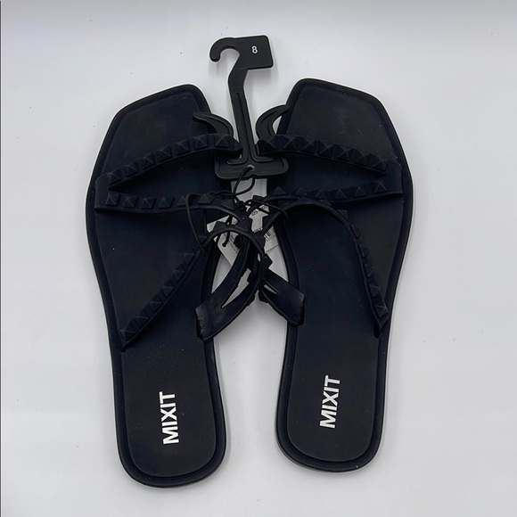 NWT Mixit Women’s Black Jelly Flip-Flops - Size 8 - Picture 1 of 7